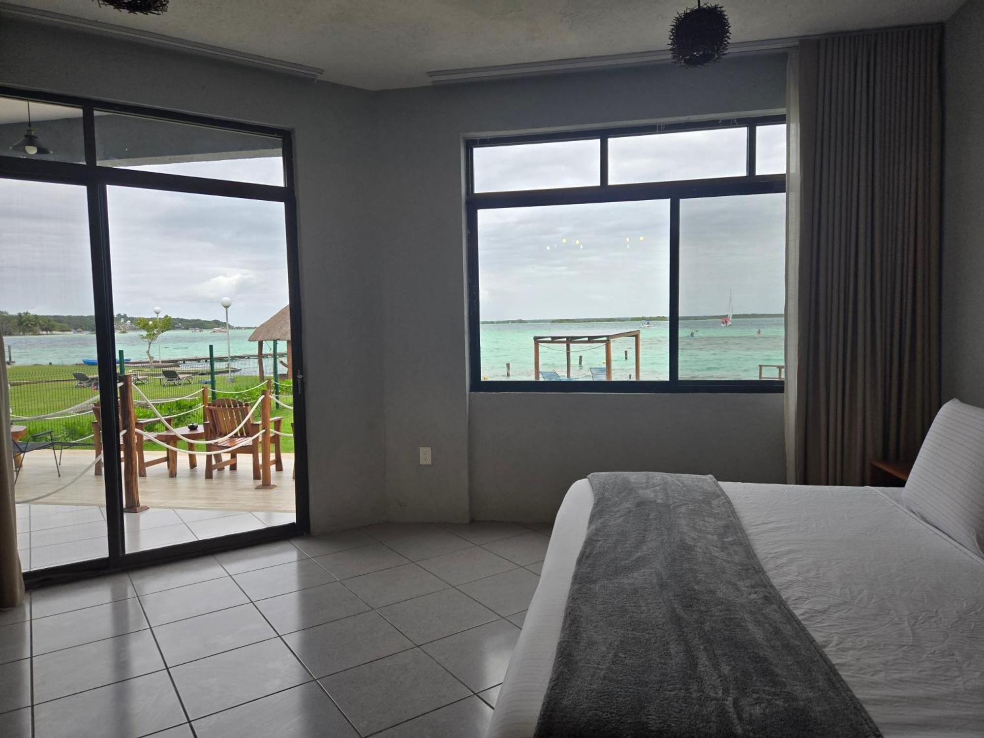 Blue Caribe Bacalar Front Lagoon Exterior photo